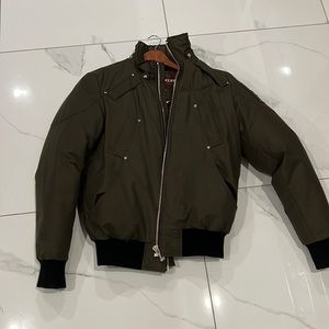 Moose knuckles Cotten blend down jacket 😍